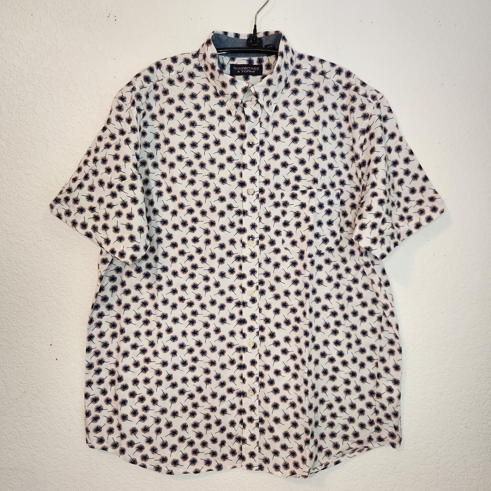 Roundtree & Yorke Blue and White Patterned Short Sleeve Men's Shirt, Size L